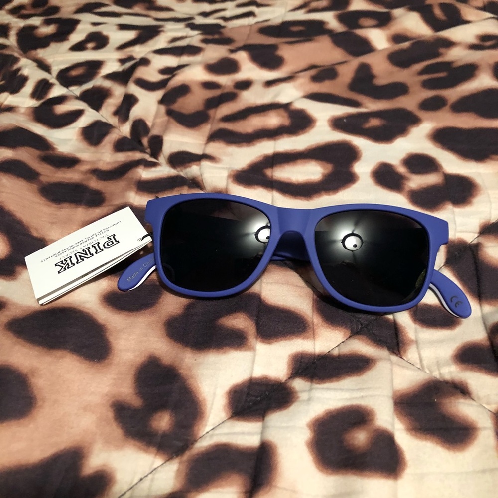 Victoria’s Secret PINK Bottle Opener Sunglasses